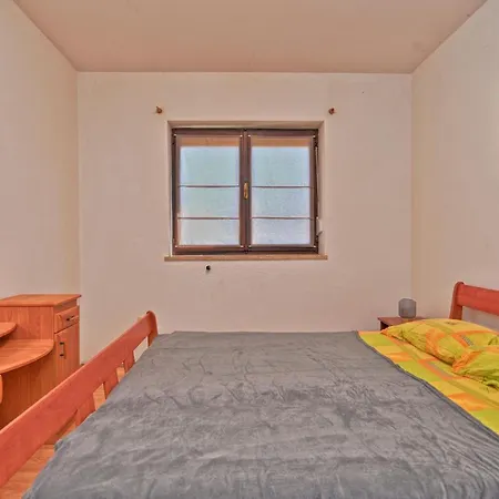 Apartment Apartments With Pool 749 Pula