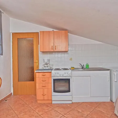 Apartment Apartments With Pool 749 Pula
